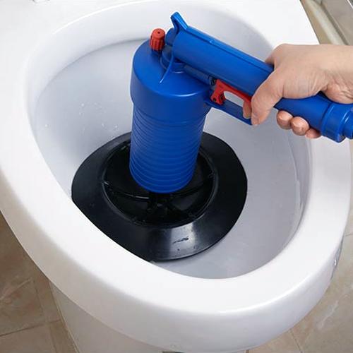 Профессиональная помощь сантехника при устранении засора
