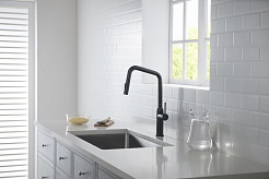 Timo Смеситель для кухни Saona 2386/03FL с выдвижной лейкой – фотография-2