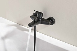 Aquatek Смеситель для ванны с душем Бетта AQ1140MB матовый черный – фотография-3