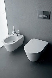 Laufen Унитаз подвесной Kartell 8.2033.1.000.000.1 – фотография-3