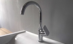 Hansgrohe Смеситель Logis 71835000 для кухонной мойки – фотография-3