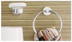 Grohe Держатель стаканов Essentials 40369000 – фотография-12