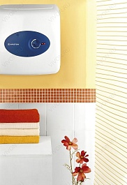 Ariston Водонагреватель накопительный Shape 10 OR (над раковиной) – фотография-3