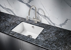 Milacio Мойка кухонная Leon 55 Cuarzo белая – фотография-3