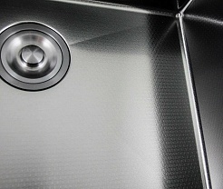 Hoffger Мойка для кухни 6050T Black ECO декор соты – фотография-3