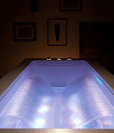 Gemy Акриловая ванна G9253 Black – фотография-5