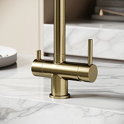 Sancos Смеситель для кухни Foster брашированное золото SC4014BG PVD покрытие – фотография-4