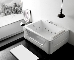 Gemy Акриловая ванна G9226 B 172x121 – фотография-3